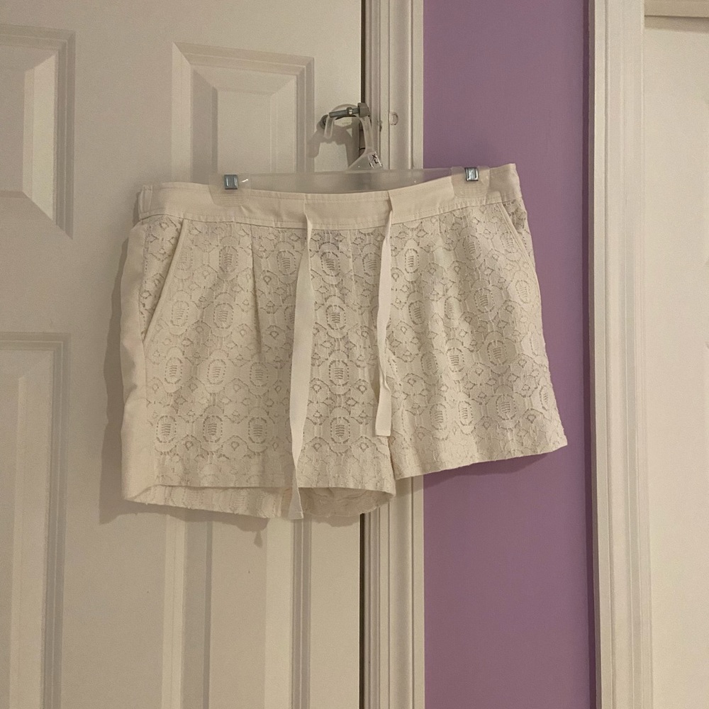 LOFT Ivory Lace Overlay Shorts
